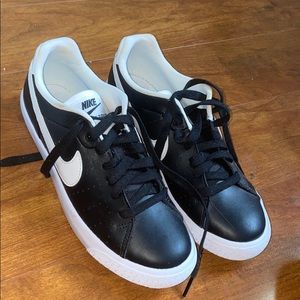 Nike Court Tour Shoe Black